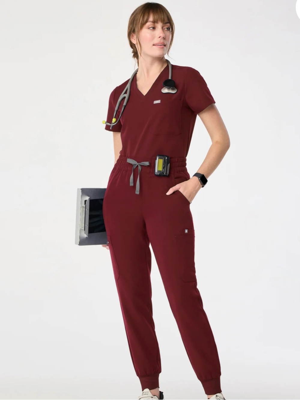 Figs Burgundy Women's Jogger Scrub Set